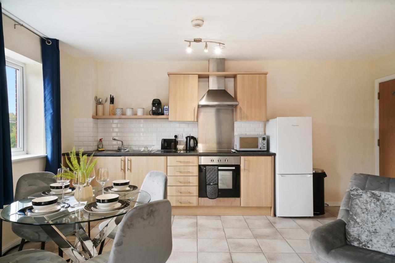 Peaceful 2Br Flat With Historic Bottle Kilns View & Free Parking Located Near City Centre Stoke-on-Trent Zewnętrze zdjęcie
